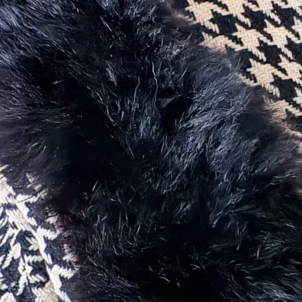 Beautiful Vintage Houndstooth Coat. - Picture 5 of 9